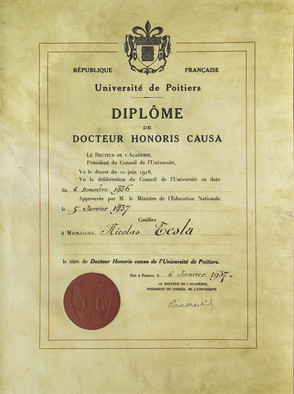 Certificate of honorary doctorate from the University of Poitiers.