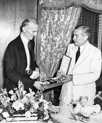 Tesla presented with the Grand Cordon of the White Lion.