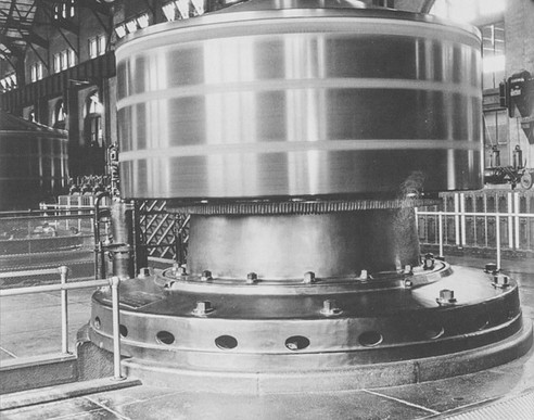 One of the original Westinghouse-Tesla generators from Niagara Falls.