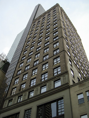 The building at 8W 40th St. where Tesla once had an office.